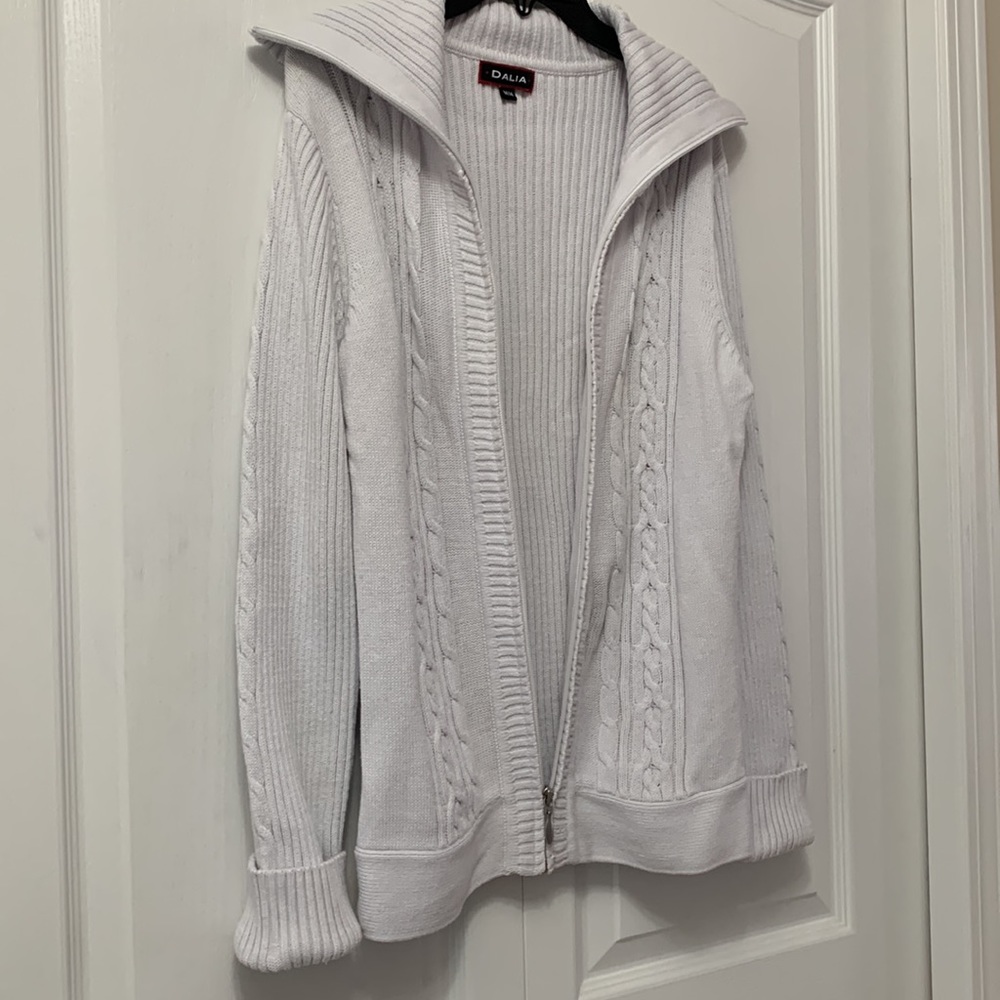 Dalia Collection ladies zip up Sweater - Picture 6 of 13